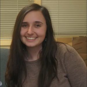 Meet your Posher, Ari